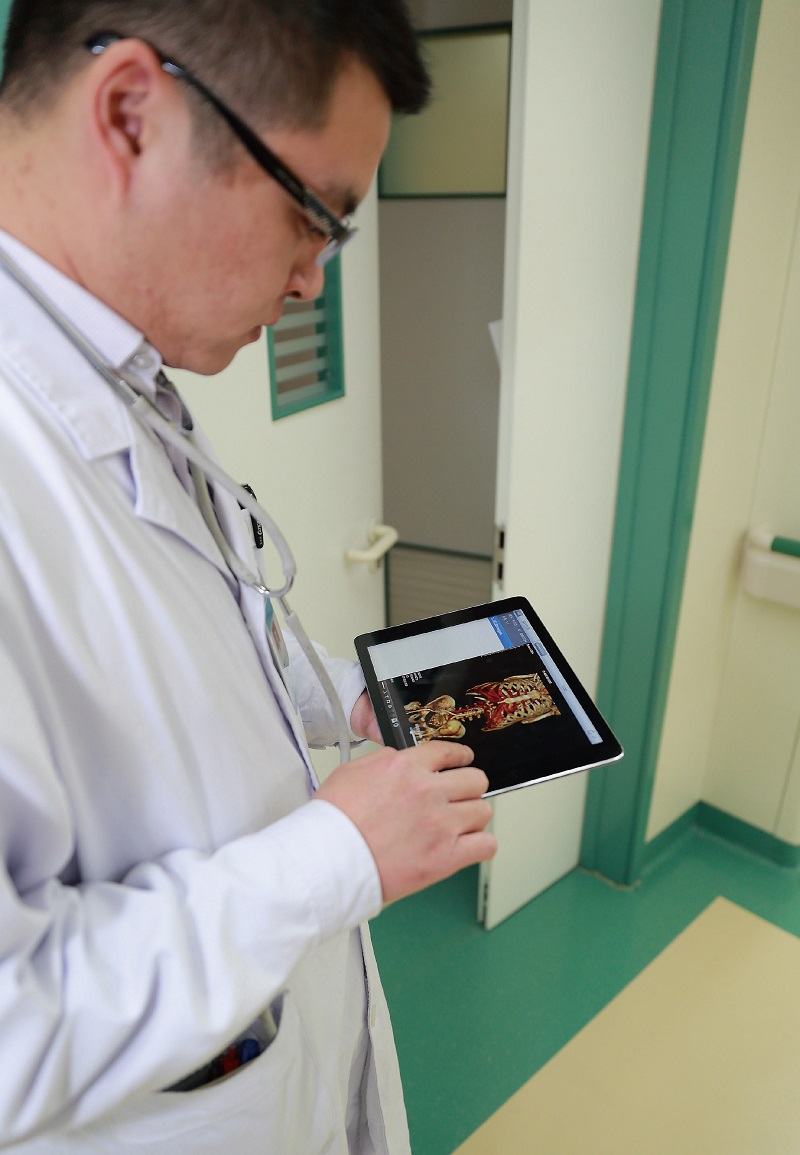 57834aed9d836.jpg 醫生站.jpg